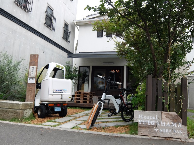 ▲10分ほど歩いて、着きました!今回お世話になります「Hostel YUIGAHAMA」です。