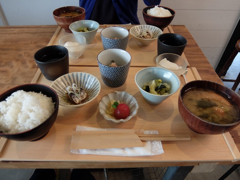 ▲決まった時間内であれば、朝ごはんも食べることができます。
